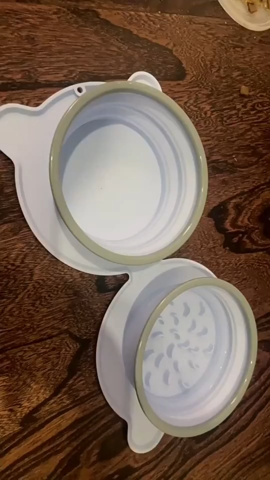 Double Collapsible Silicone Cat Travel Bowls with Slow-Feed Insert — product detail 2