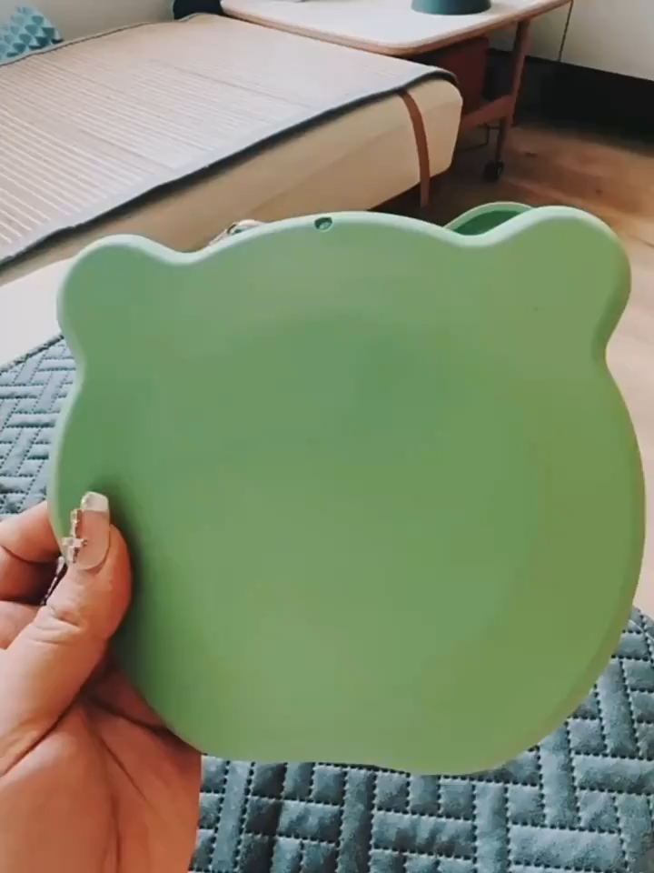 Double Collapsible Silicone Cat Travel Bowls with Slow-Feed Insert — product detail 4