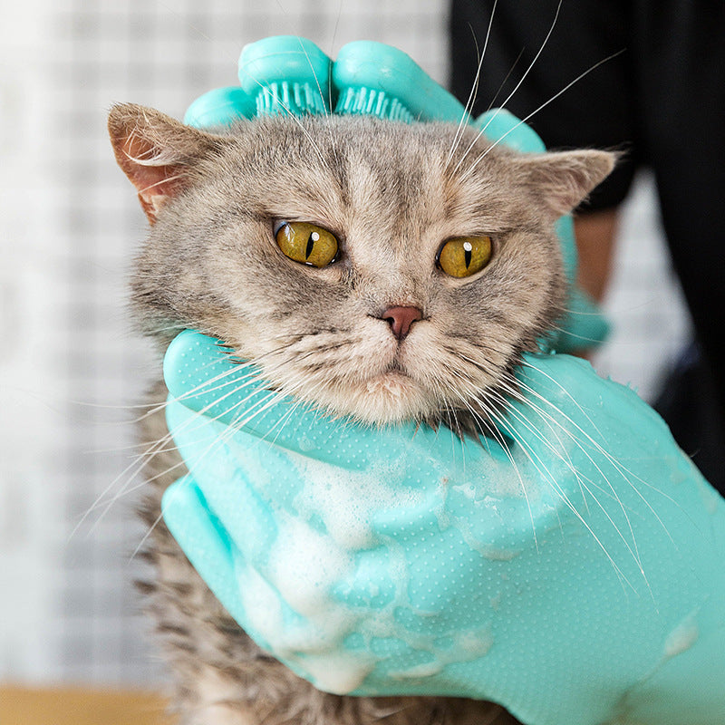 Flexible Silicone Cat Grooming Glove — product detail 4