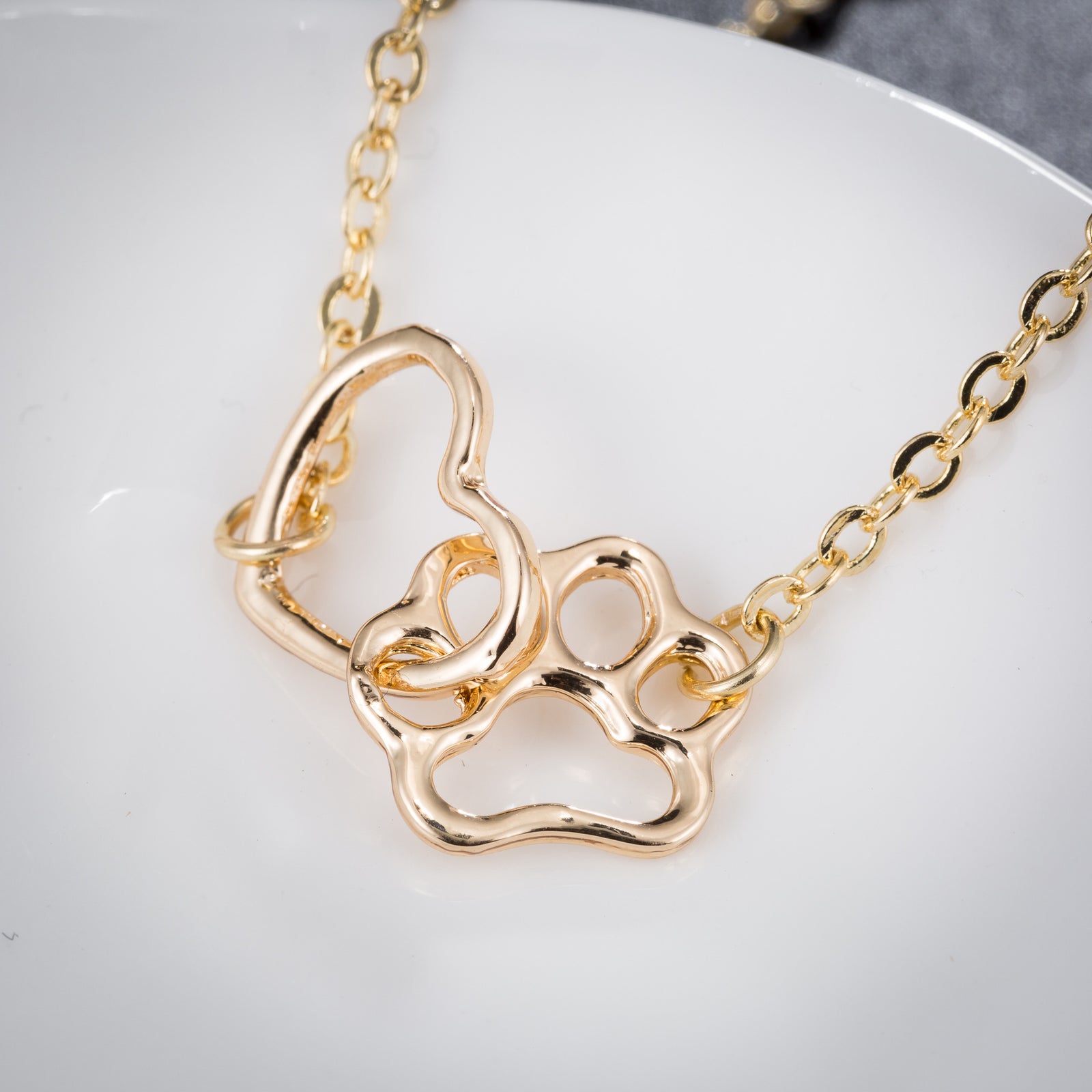 Peach-Heart Cat-Paw Charm Bracelet — product detail 6
