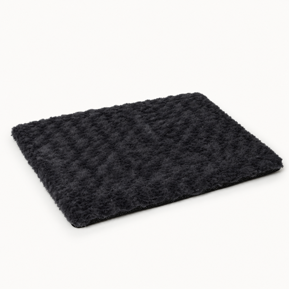 Self-Warming Plush Thermal Cat Mat — clean background product view