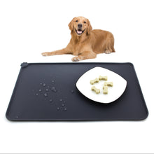 Waterproof Silicone Cat Food Mat with Raised Edge — product detail 3